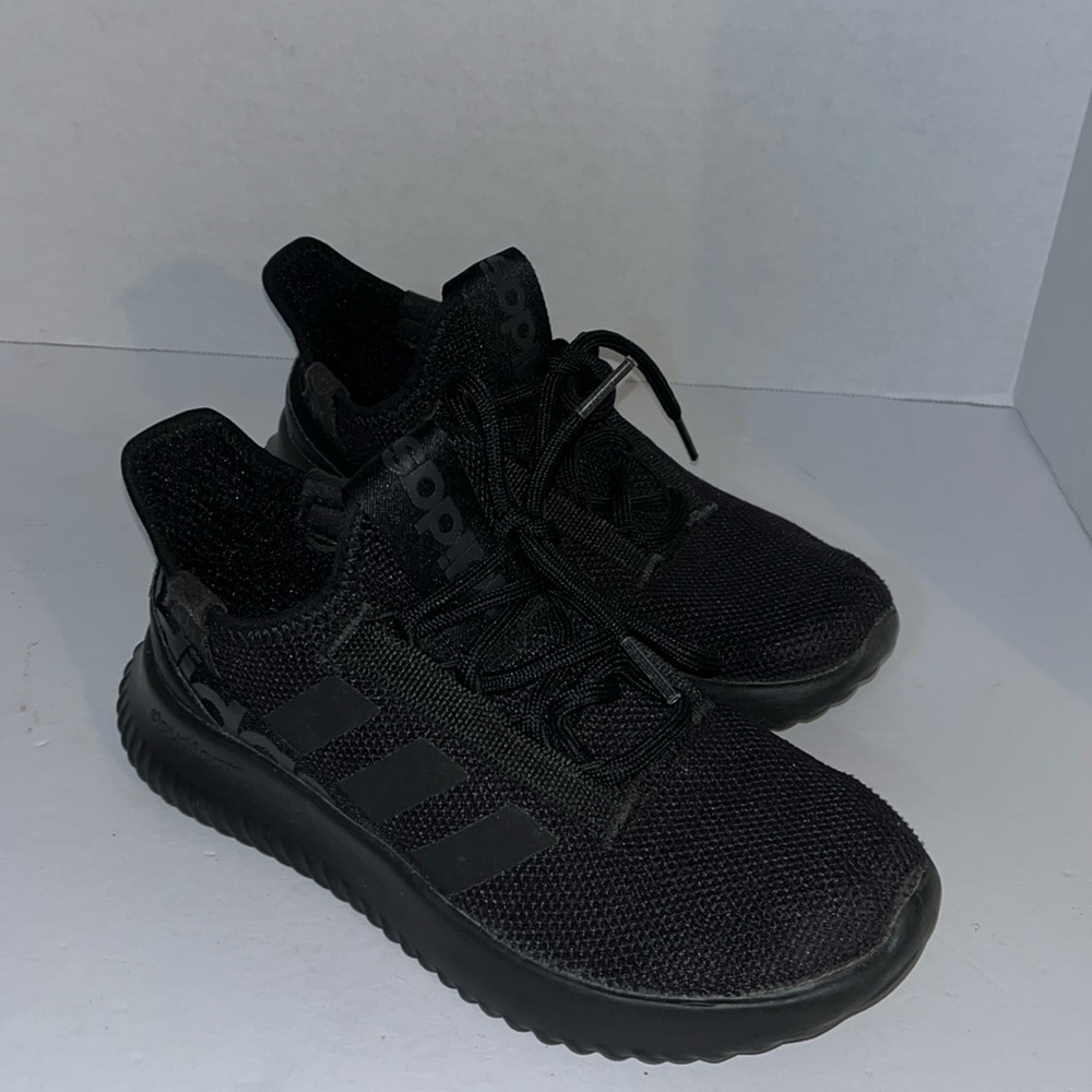 Adidas Boys, Kaptir 2.0 Shoes Size 3 Little Boy